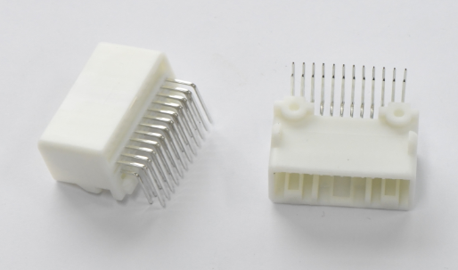 CONN 0 1318853 2 TH24 W_B